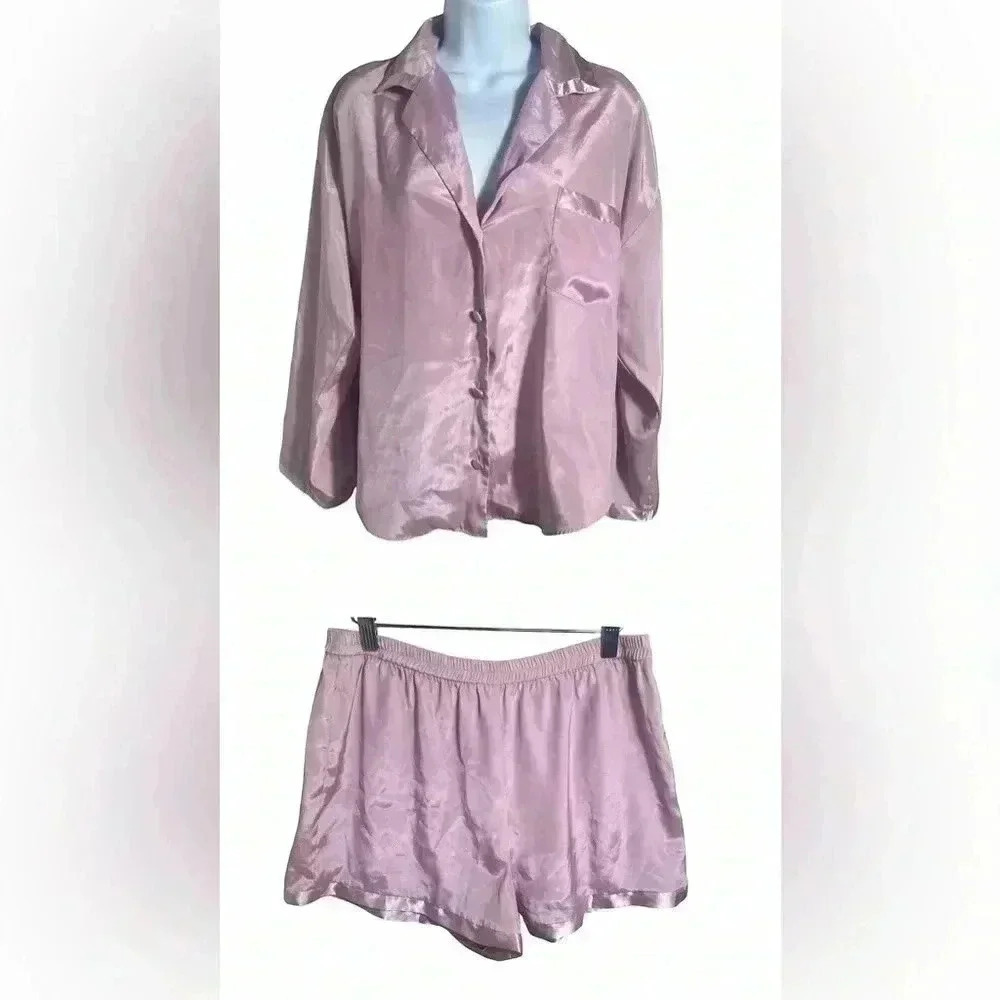 Victoria's Secret Baby Pink 2 Piece Satin Sleep PJ Set Top & Shorts Small